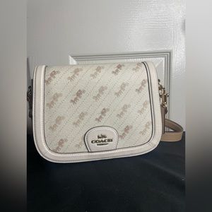 NWOT Coach Saddle Horse & Carriage Bag